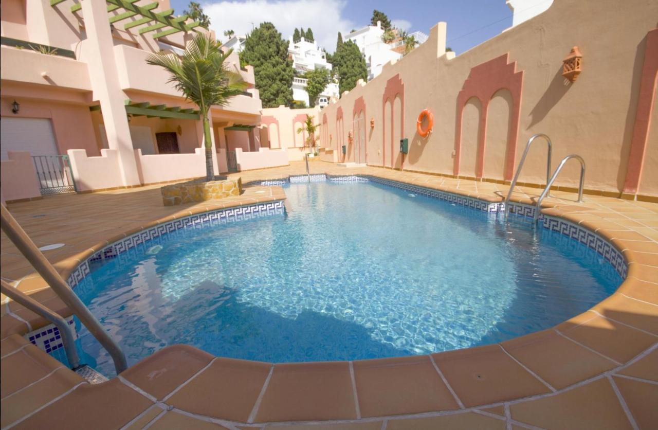 Albi B&B Burriana Beach Nerja Exterior foto