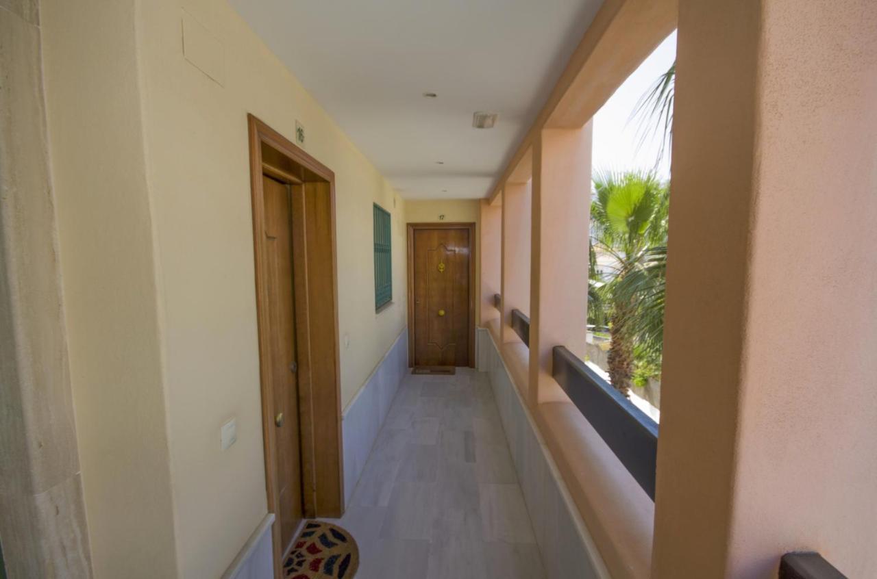 Albi B&B Burriana Beach Nerja Exterior foto