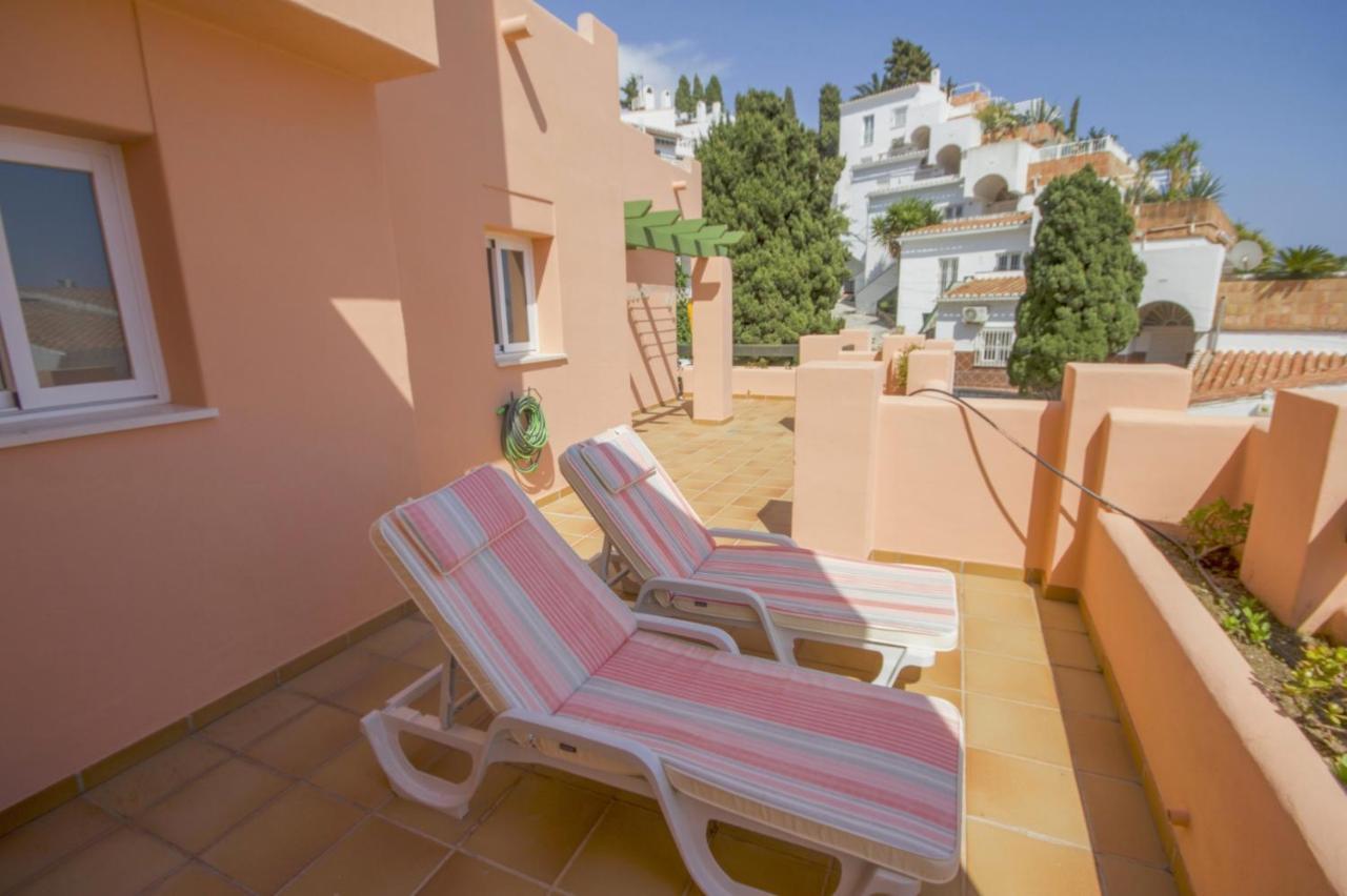 Albi B&B Burriana Beach Nerja Exterior foto