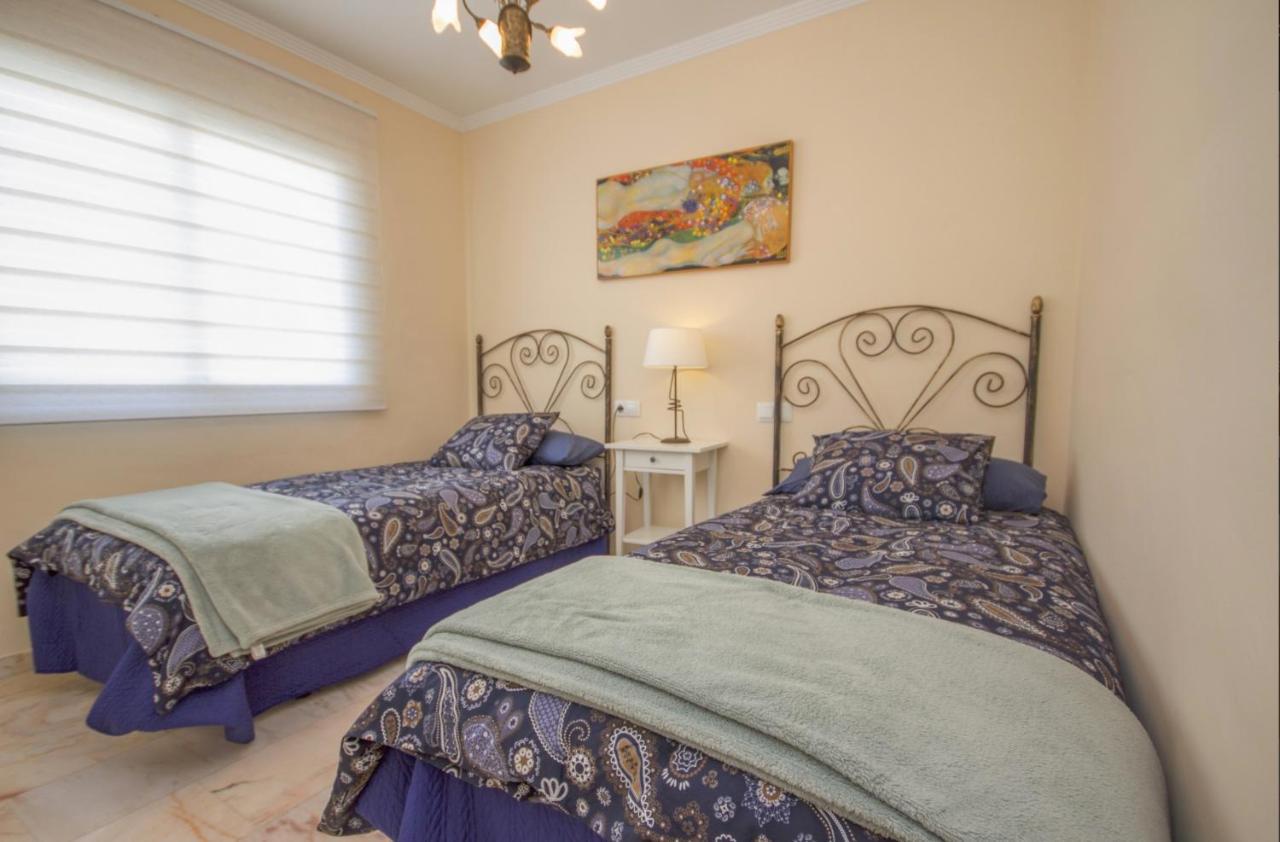 Albi B&B Burriana Beach Nerja Exterior foto